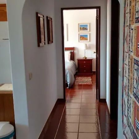 Areias Do Vau Apartment *